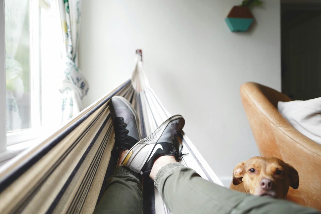 A Runner's Guide to the ITB: To Stretch or Not to Stretch? 3 drew coffman DzIt fTYv4E unsplash