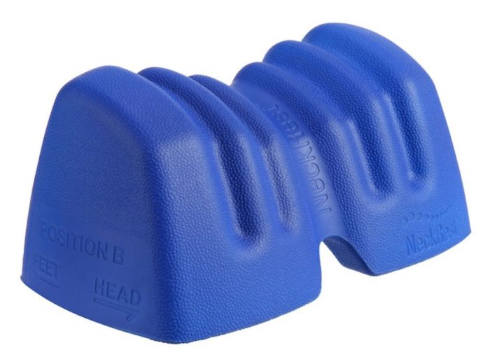 bakphysio neckrest blue on white background